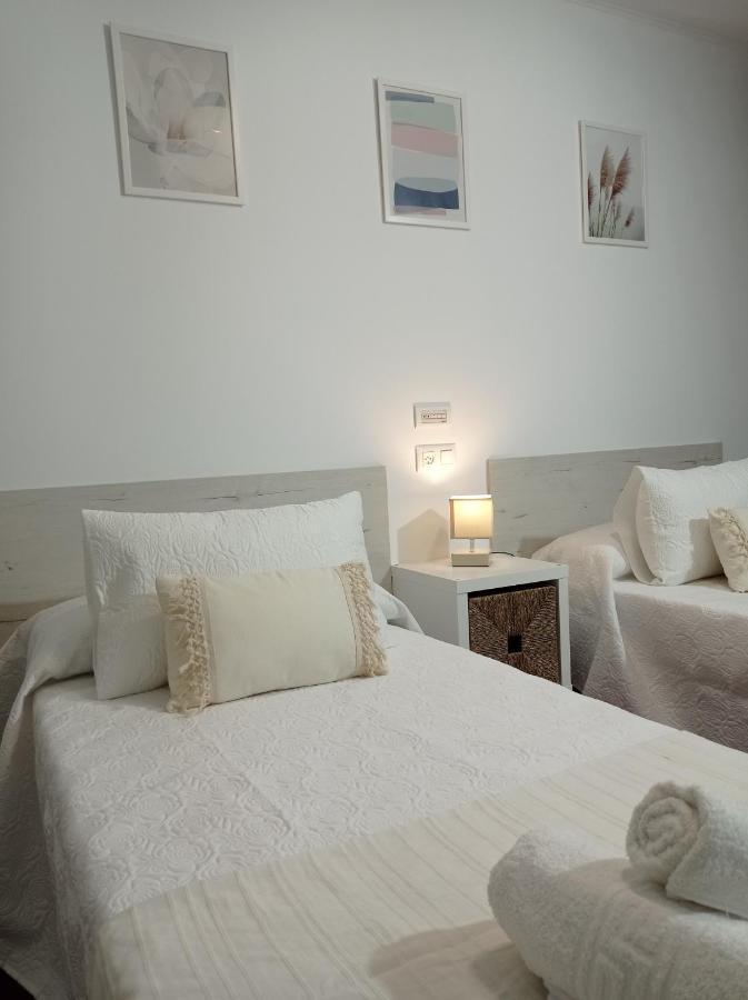 Martinez Rooms Pilgrims Caldas De Reis Extérieur photo